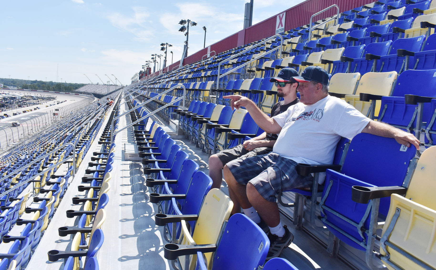 Saturday Fans at Darlington